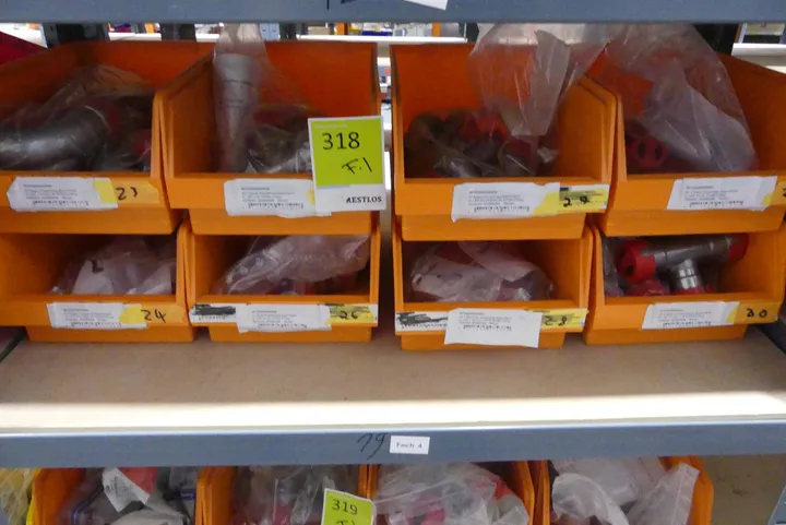 Konvolut Sanitärzubehör Umfang: Fachinhalt